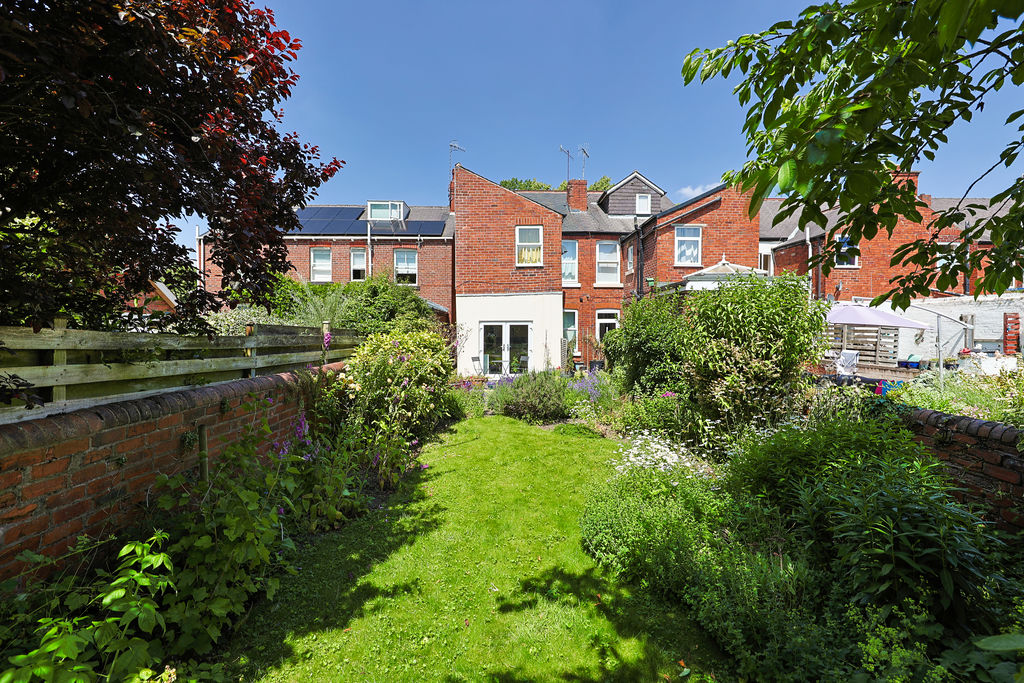 Chatsworth Road Brampton